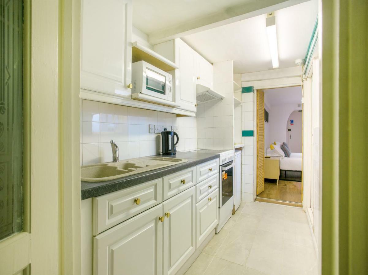 Oyo Lifestyle Hotel Sea Breeze Hove Buitenkant foto